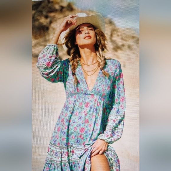 Arnhem Dresses & Skirts - Arnhem Phoebe shirred boho dress in sage NWT size 10